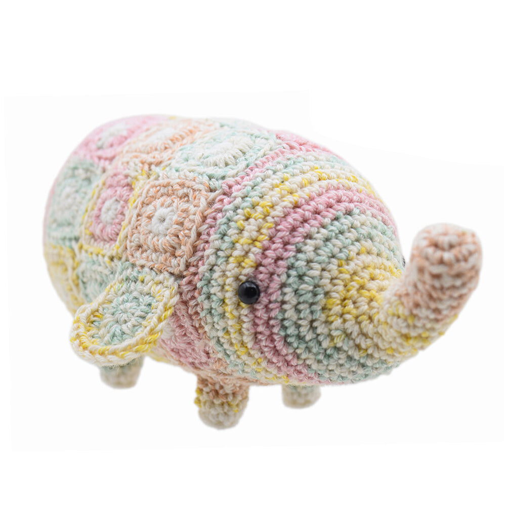 Kurt the Elephant Amigurumi Crochet Kit