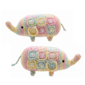 Kurt the Elephant Amigurumi Crochet Kit